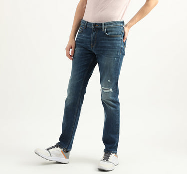 Men Solid Slim Straight Jeans