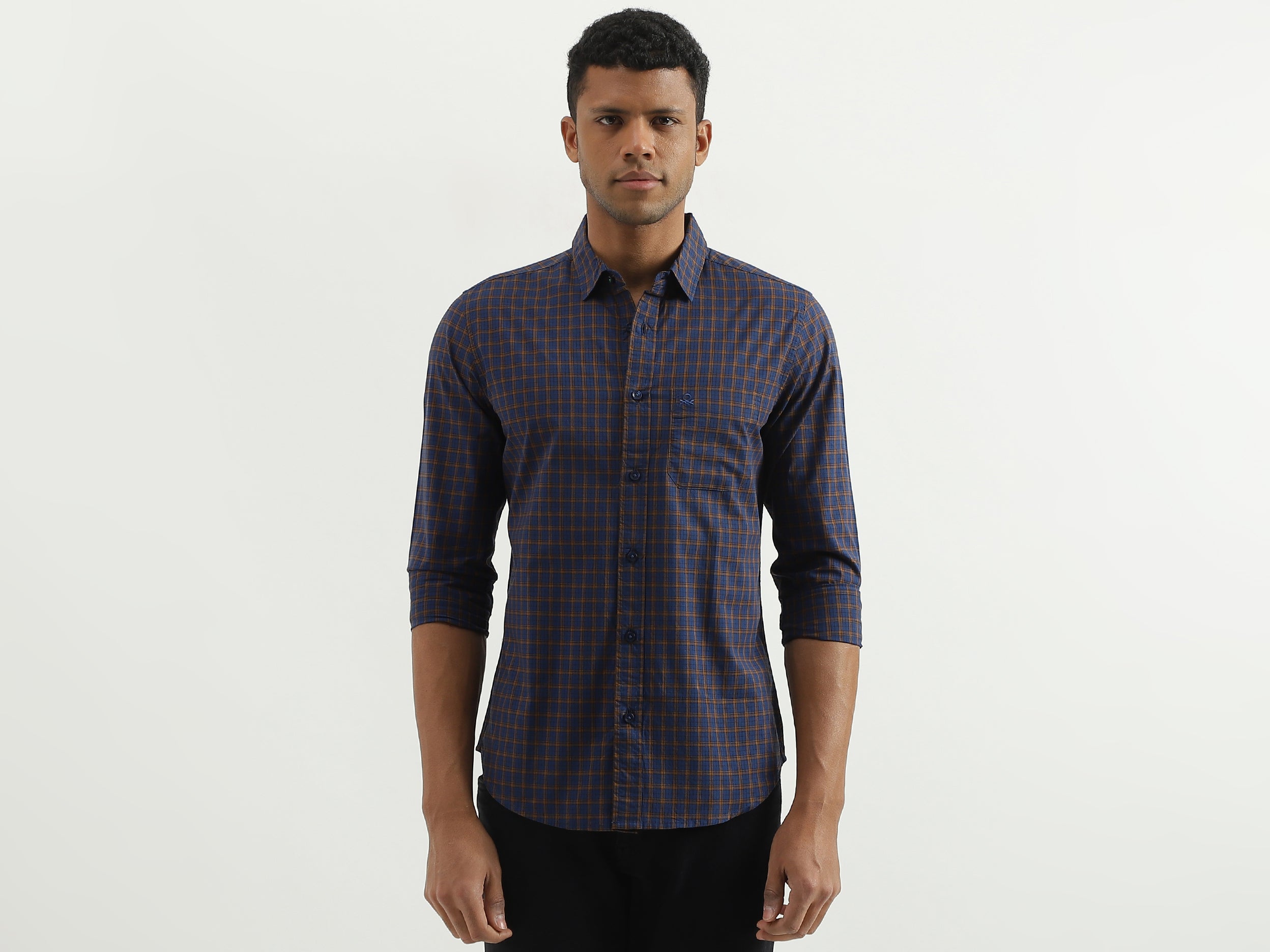 Slim Fit Spread Collar Checked Shirt