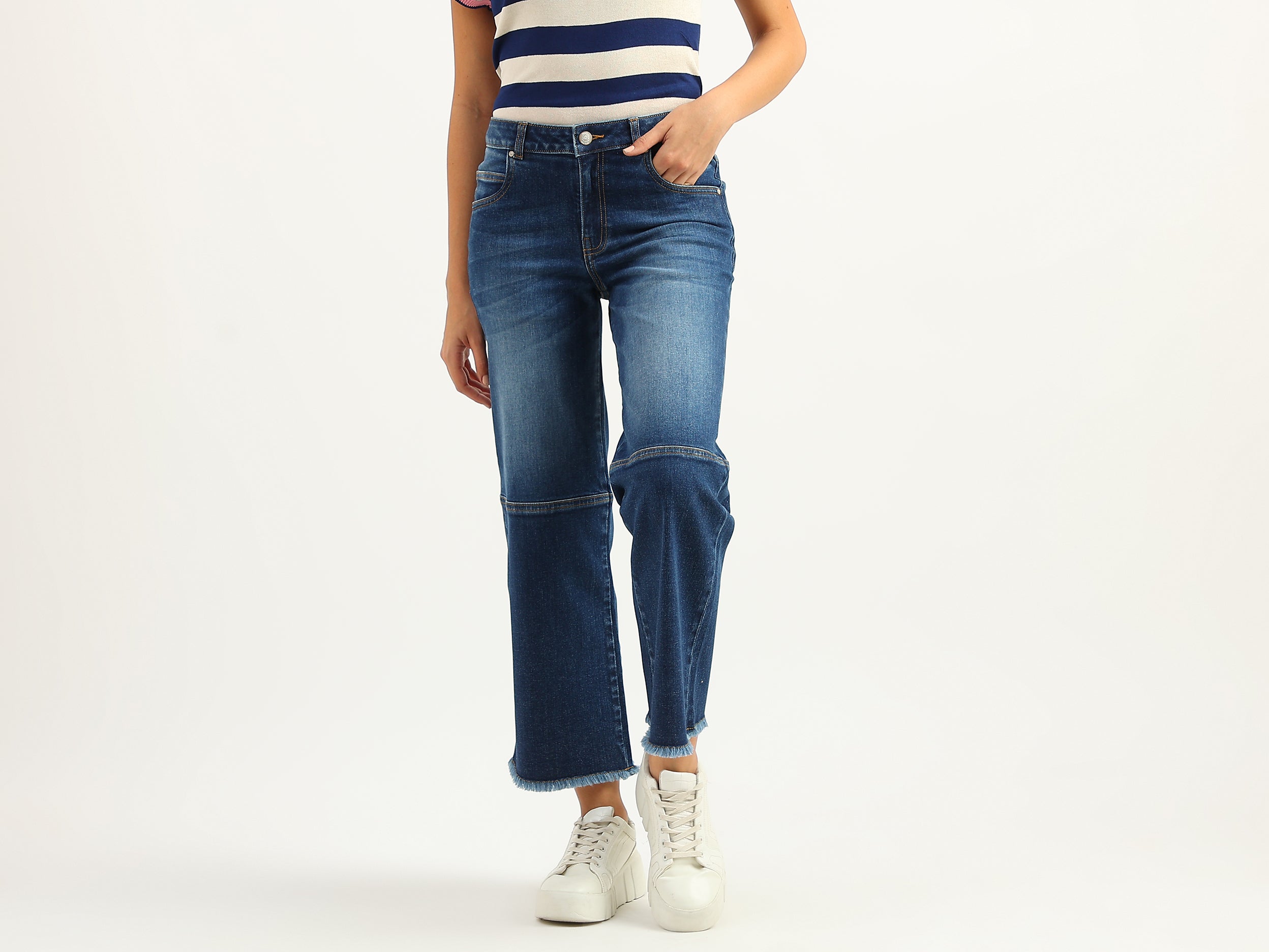 Women Solid Bootleg Jeans