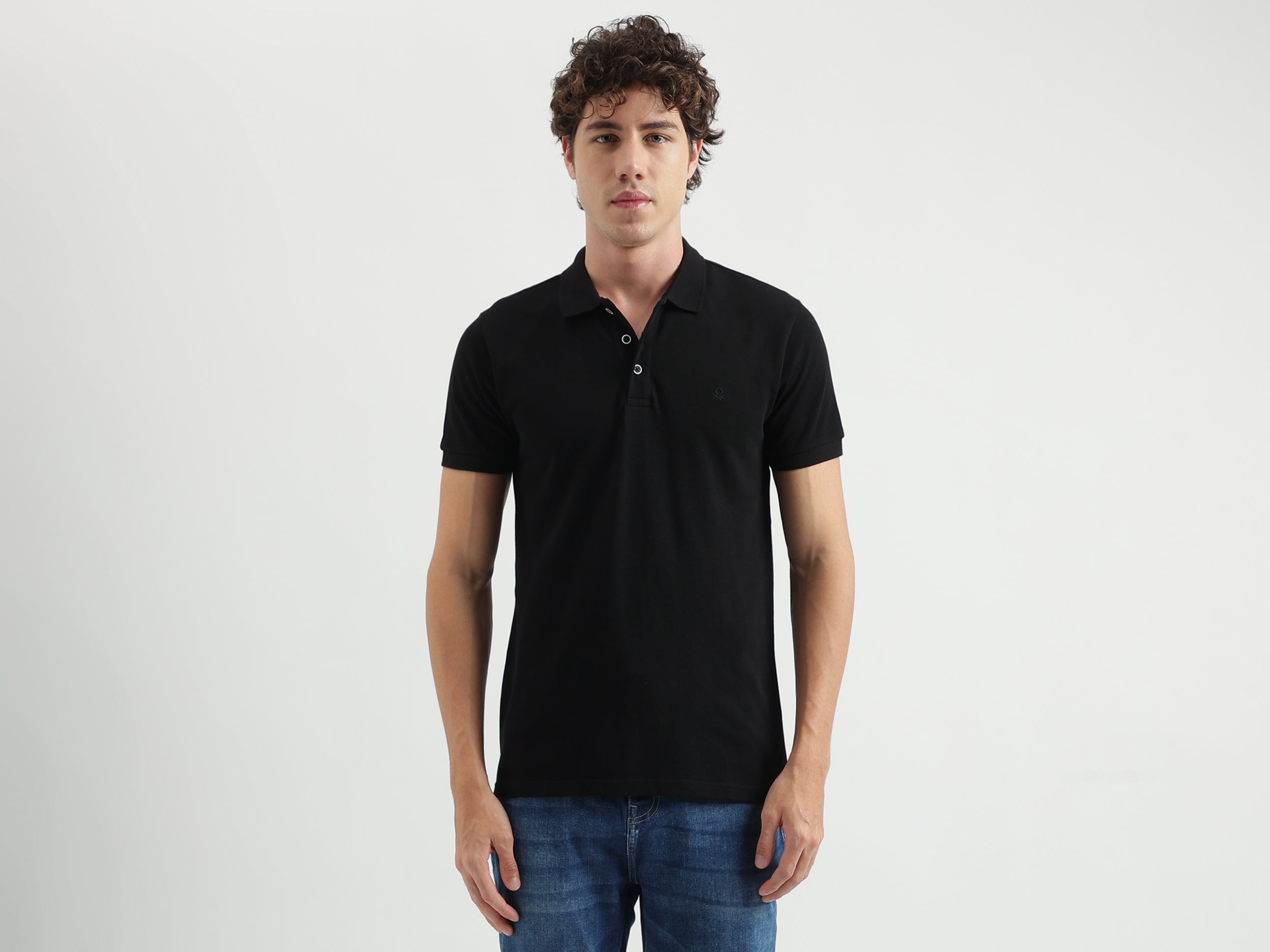 Regular Fit Polo Neck Solid Pattern T-shirt