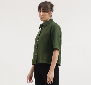 Regular Fit Spread Collar Solid Shirt