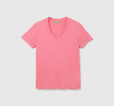 Women's Regular Fit V-Neck Solid T-shirt