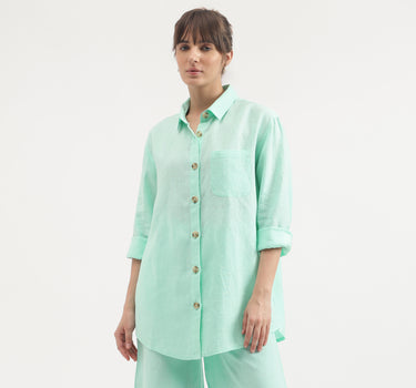 Regular Fit Spread Collar Solid Shirt