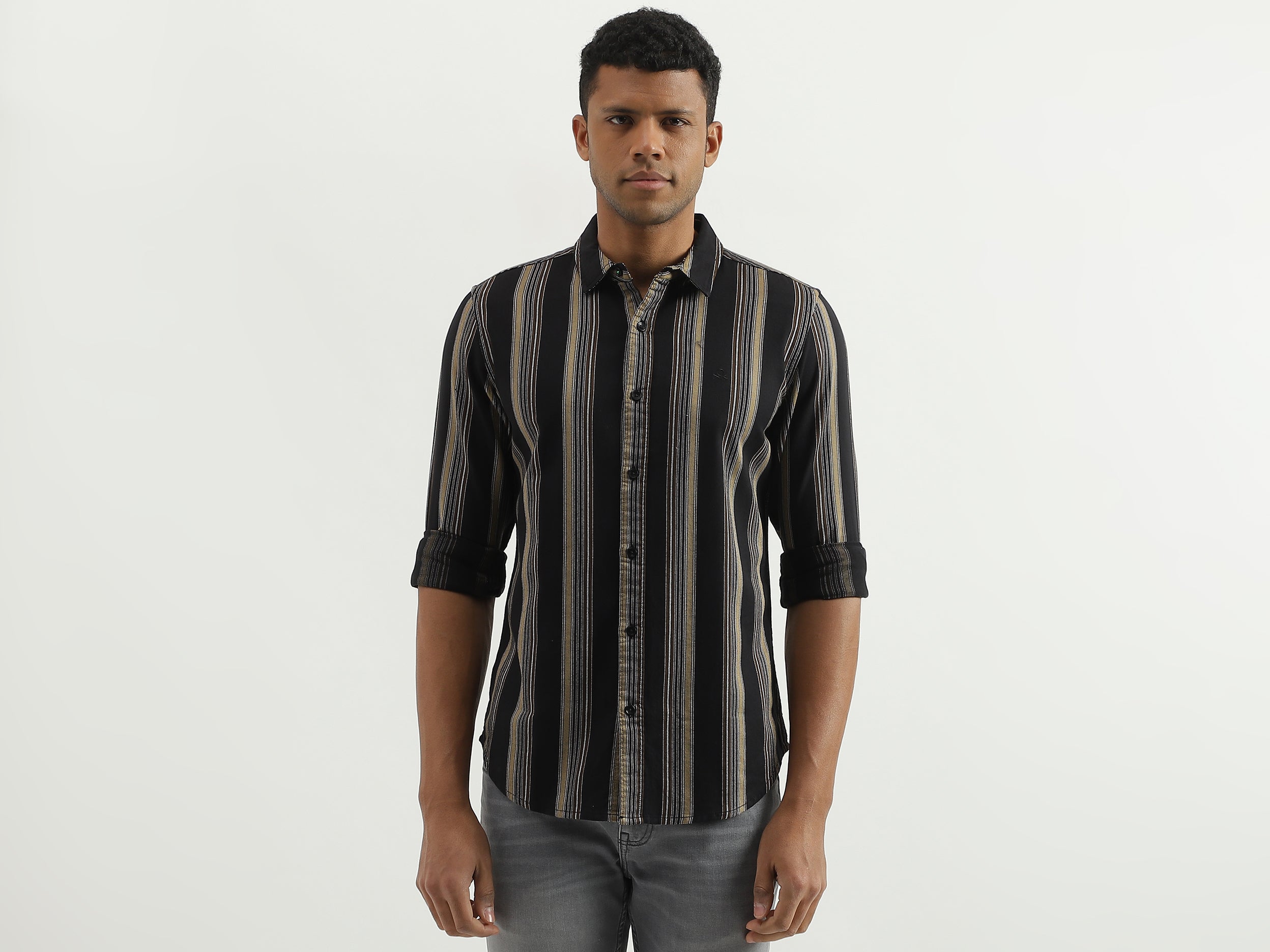 Slim Fit Spread Collar Striped Shirt