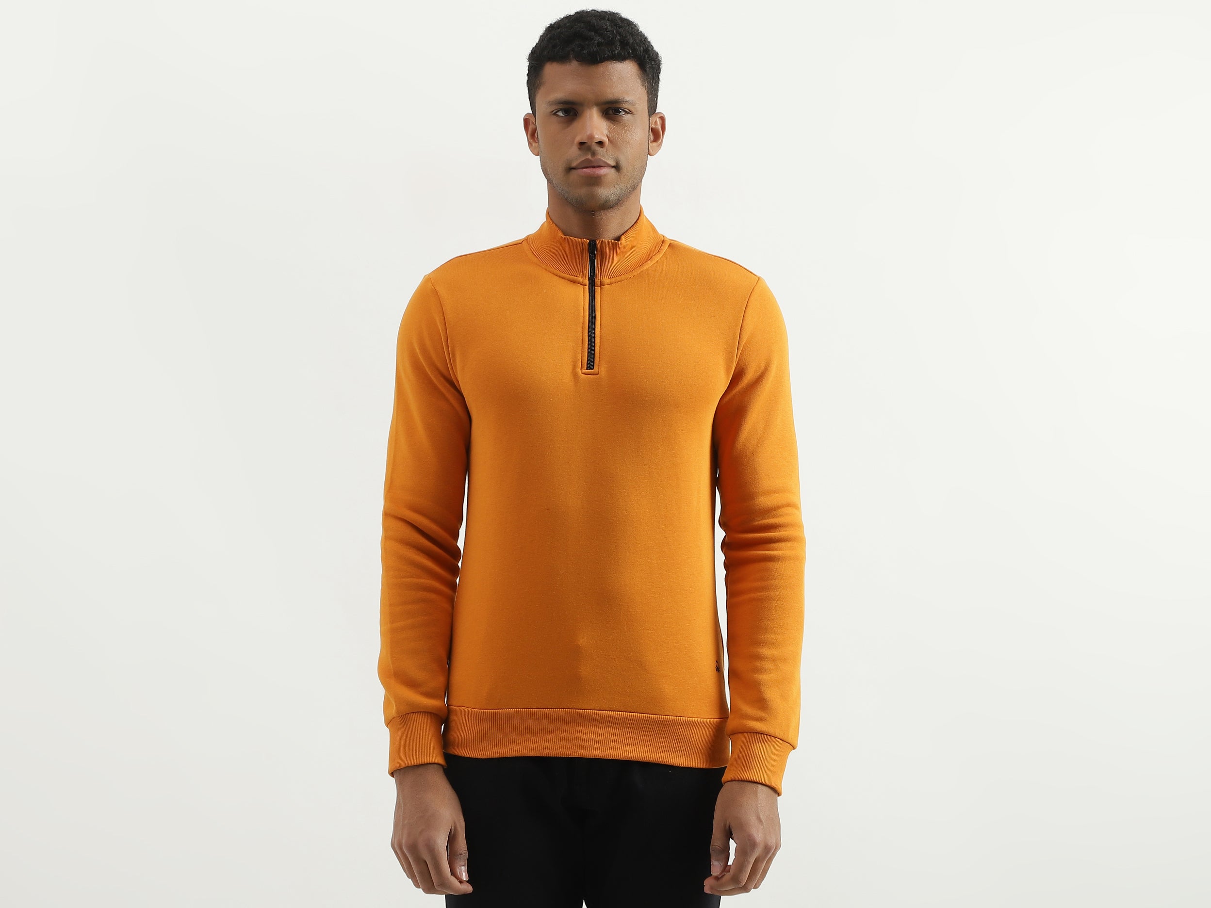 Slim Fit Mock Neck Solid Sweatshirt