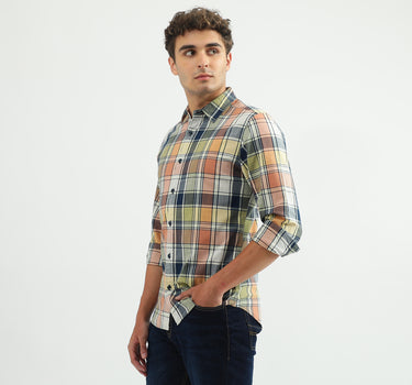 Men Checked Spread Collar Shirt