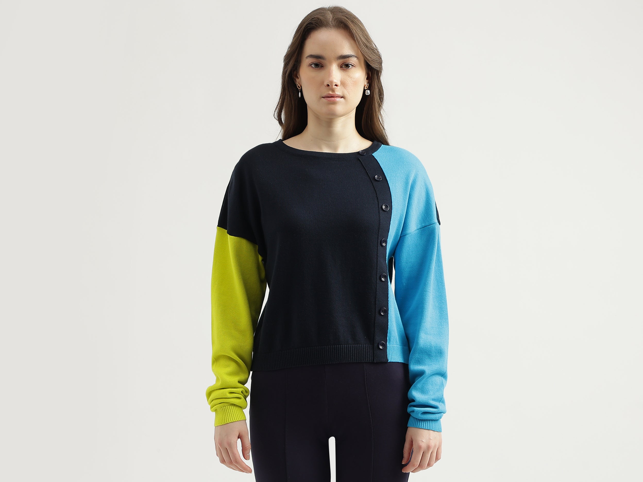 Women's Regular Fit Crew Neck Colorblock Sweater