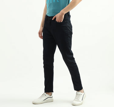 Men Solid Carrot Fit Jeans