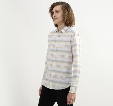 Men Striped Spread Collar Shirt