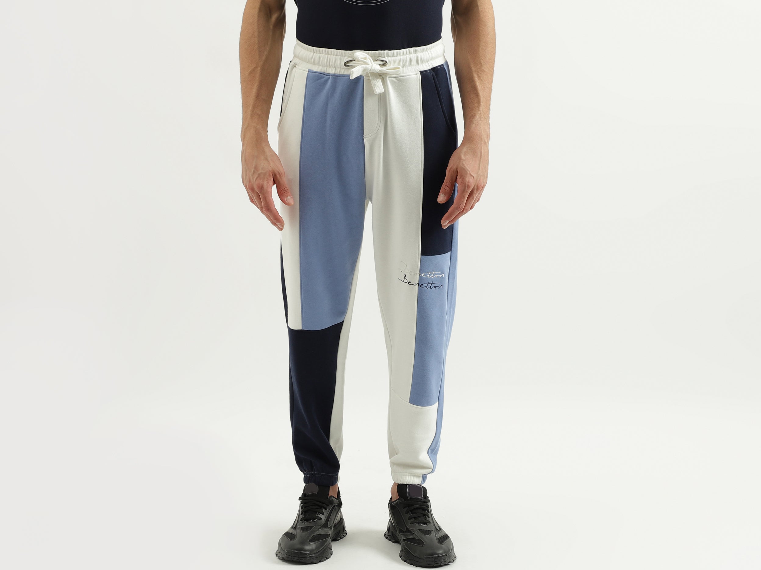 Asymmetric Color Block Baggy Fit Sweat Pants