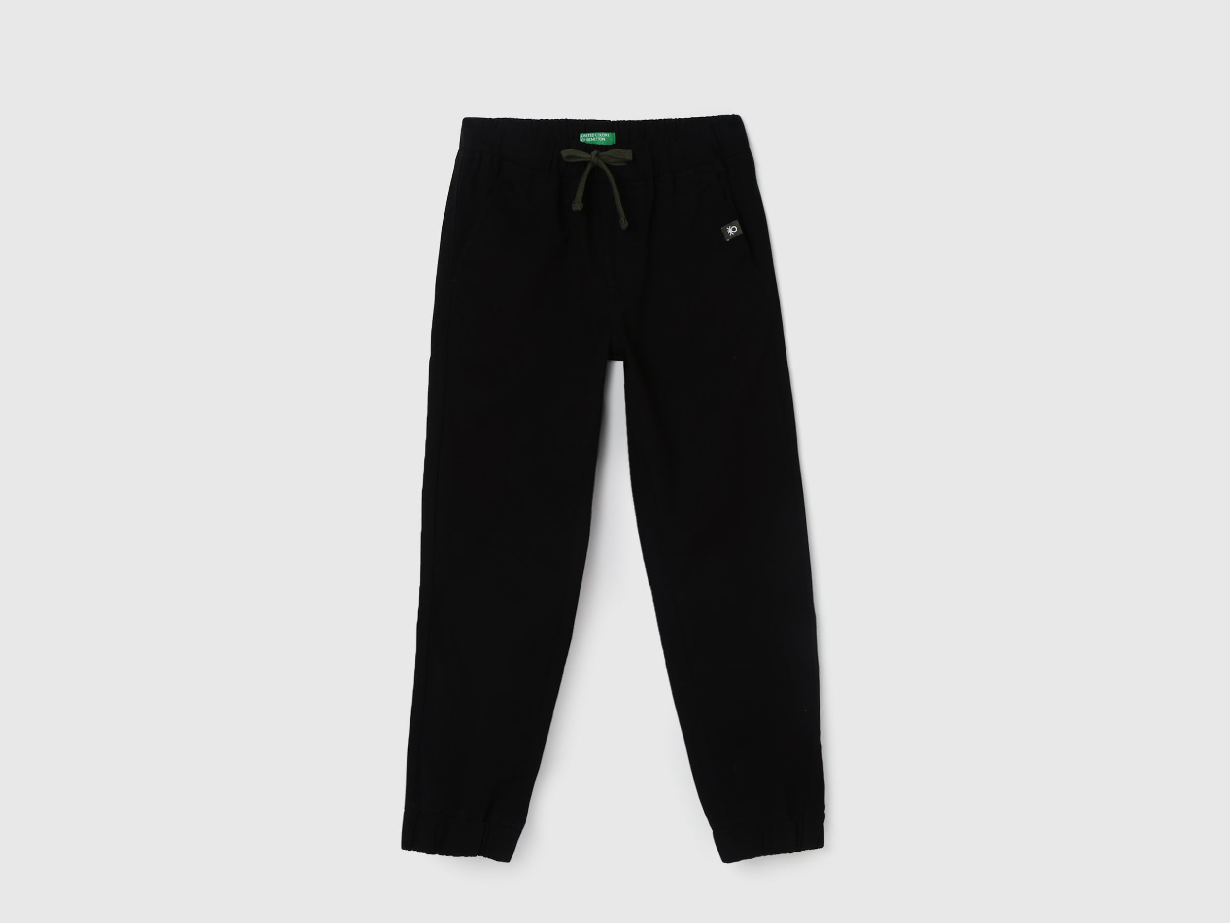 Boy's Solid Regular Fit Joggers