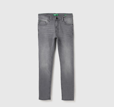 Solid Mid Rise Skinny Fit Jeans