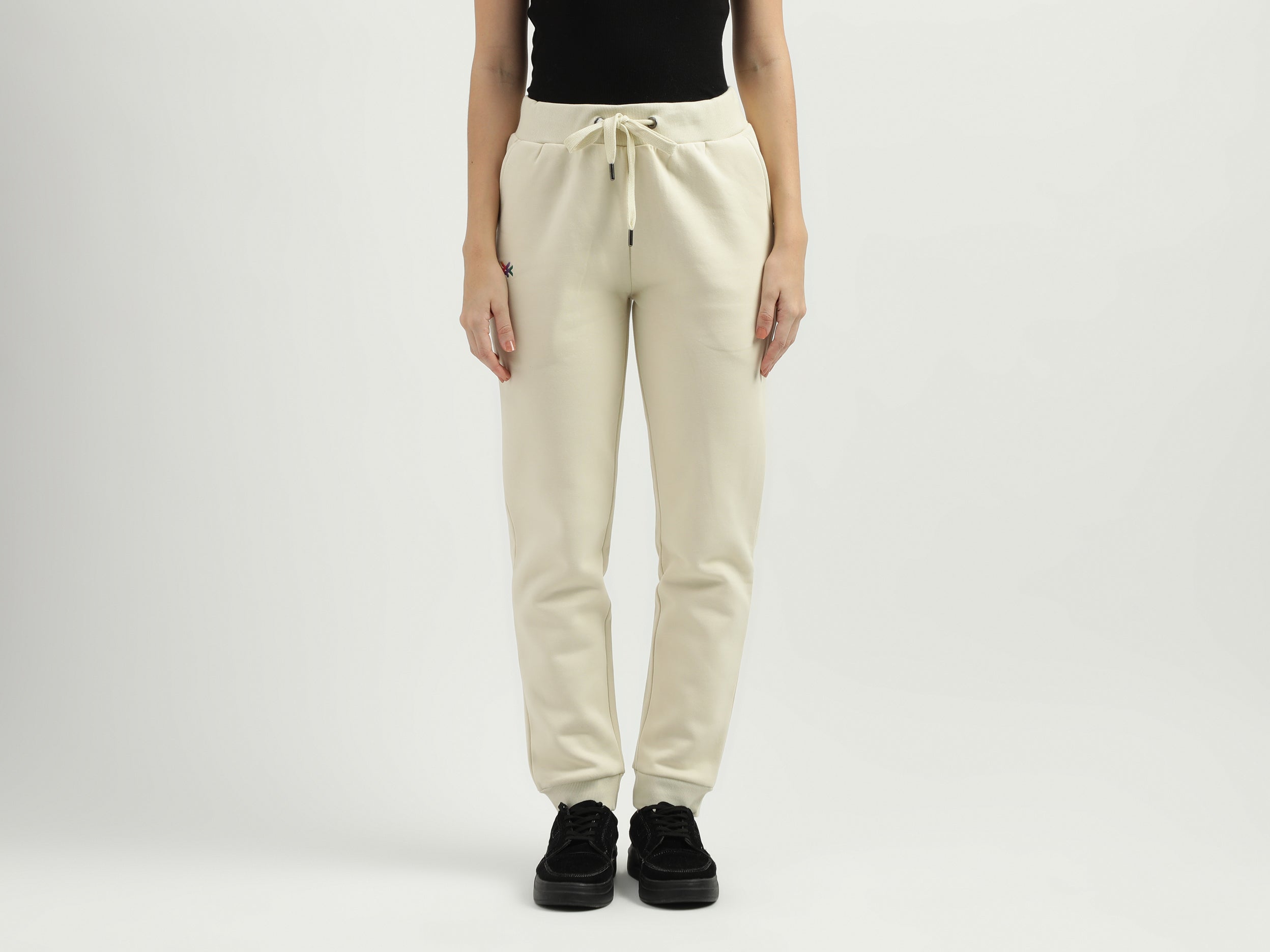 Solid Pattern Regular Fit Trousers