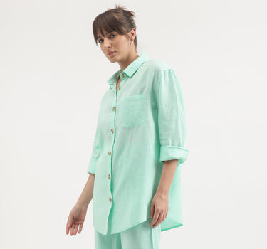 Regular Fit Spread Collar Solid Shirt