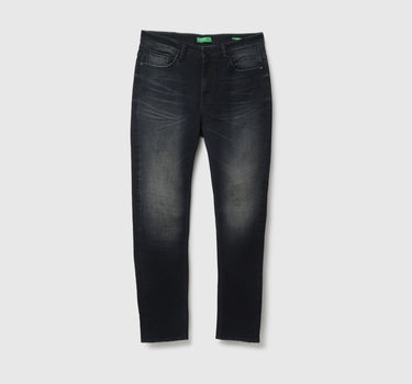 Carrot Fit Solid Men's Jeans