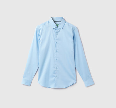 Men Solid Cutaway Collar Shirt