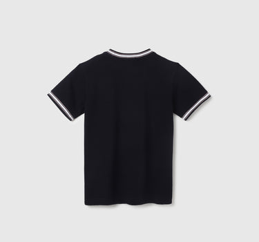 Round Neck Solid Pattern T-Shirt