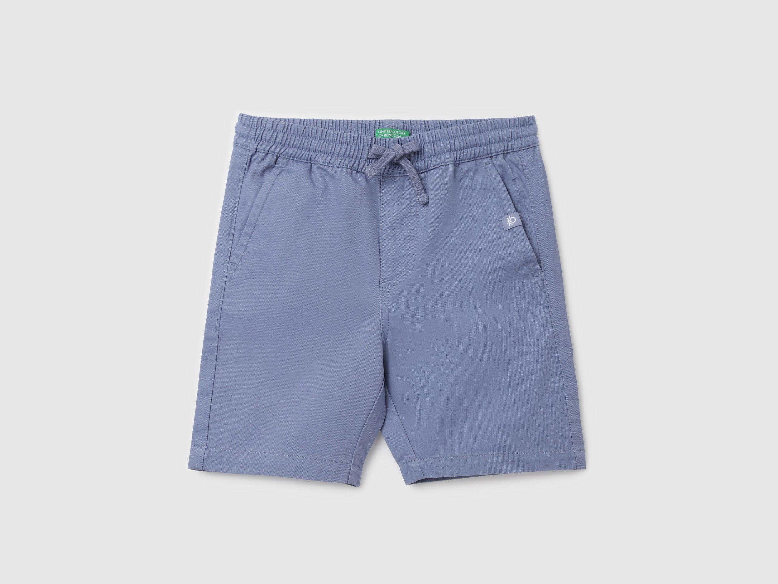 Boy's Solid Regular Fit Shorts with Drawstring Closure