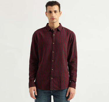 Men's Slim Fit Spread Collar Striped Shirts