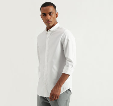 Men's Slim Fit Cutaway Collar Textured Shirts