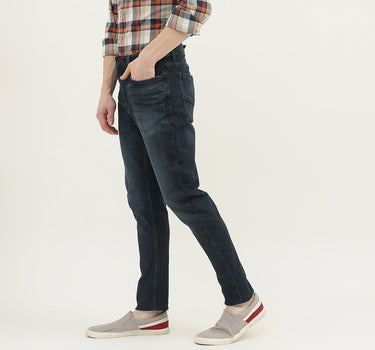 Men Solid Carrot Fit Jeans