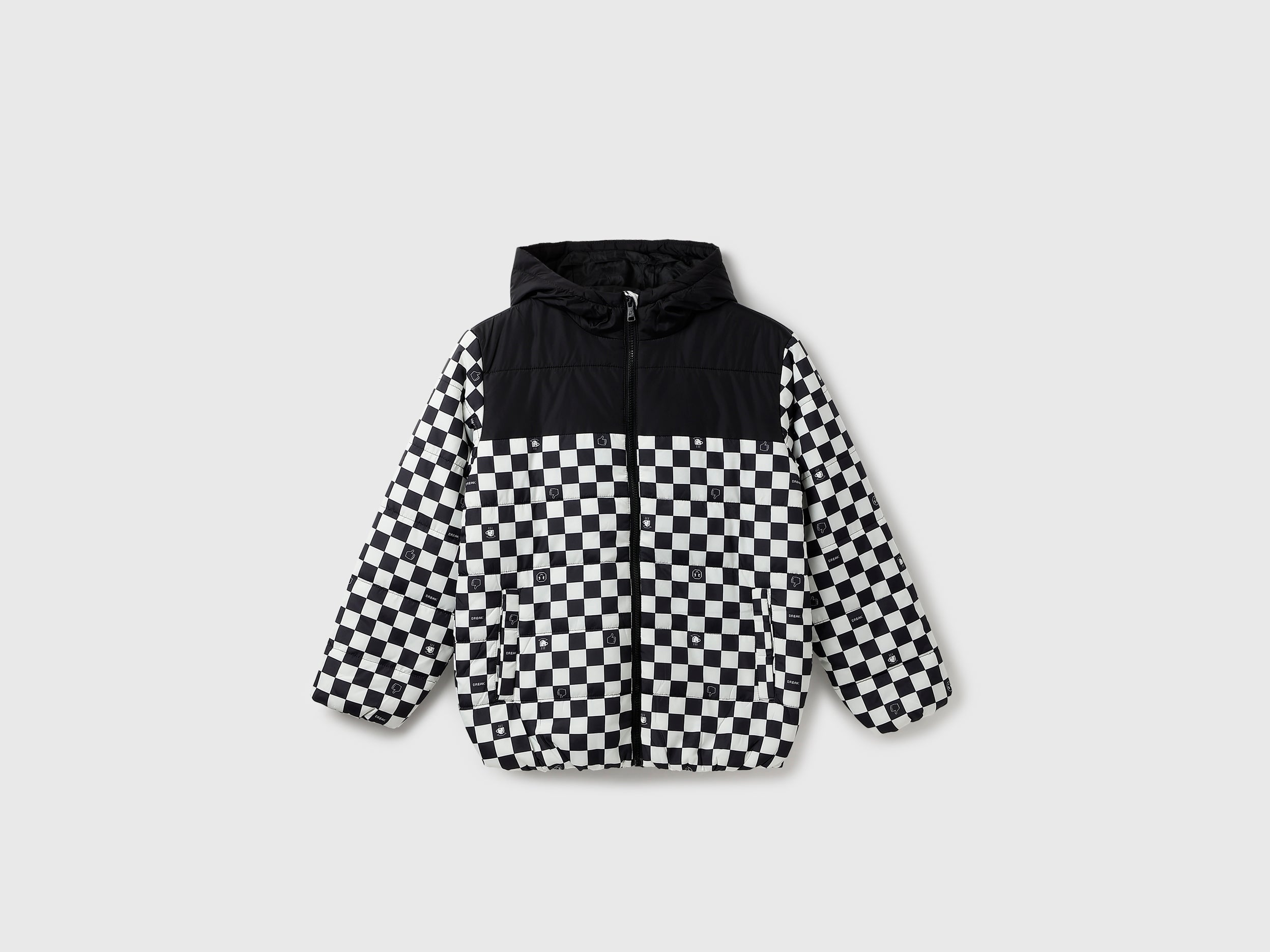 Boy's Regular Fit Hooded Neck Checked Jacket