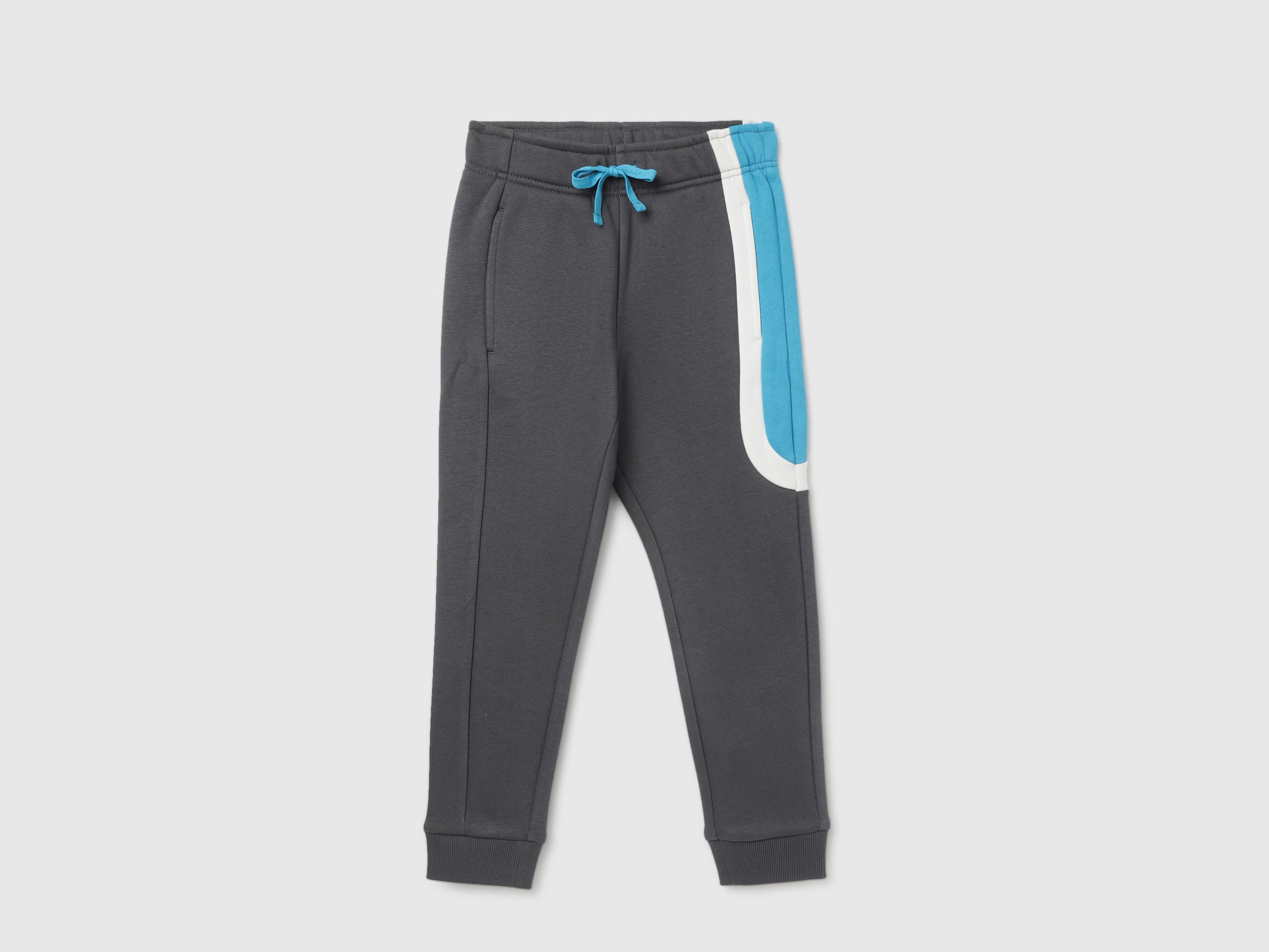 Boy's Solid Regular Fit Joggers