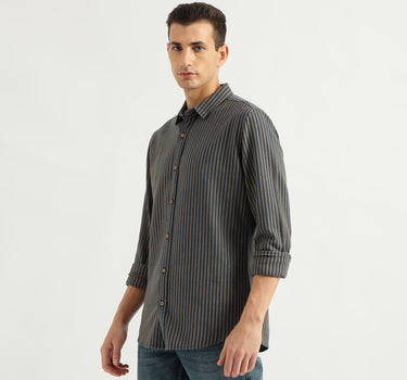 Men's Slim Fit Spread Collar Striped Shirts