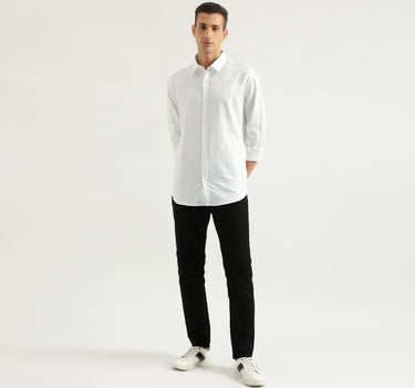 Men's Slim Fit Spread Collar Textured Shirts