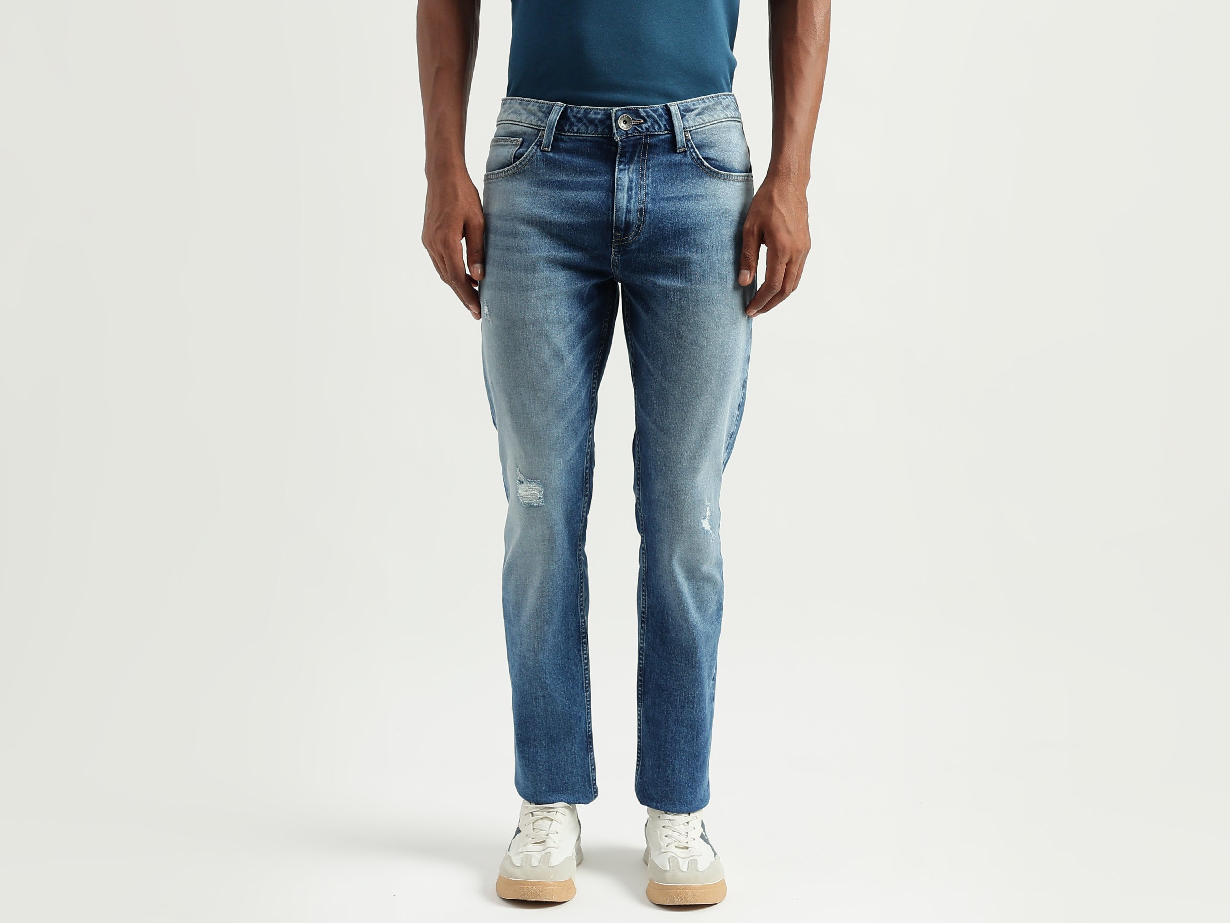 Men's Solid Straight Fit Jeans