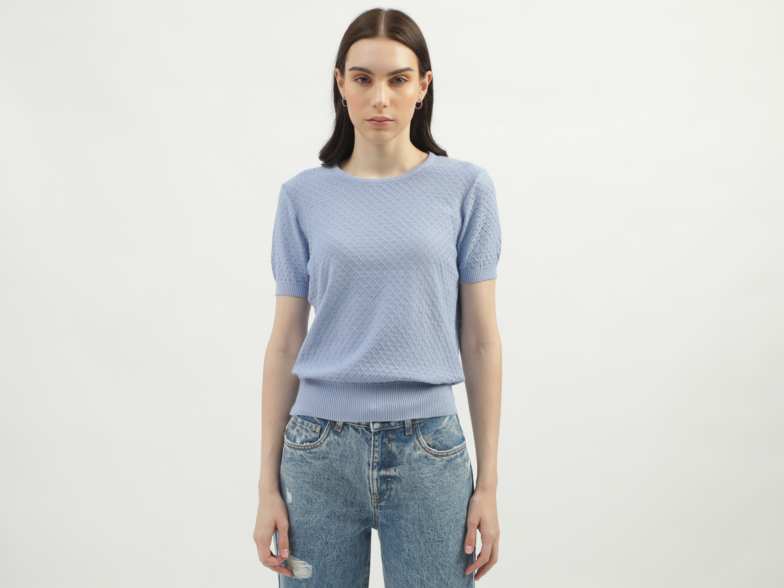 Women's Regular Fit Round Neck Textured Sweaters