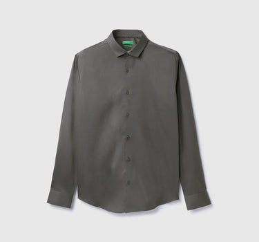 Slim Fit Spread Collar Solid Shirt