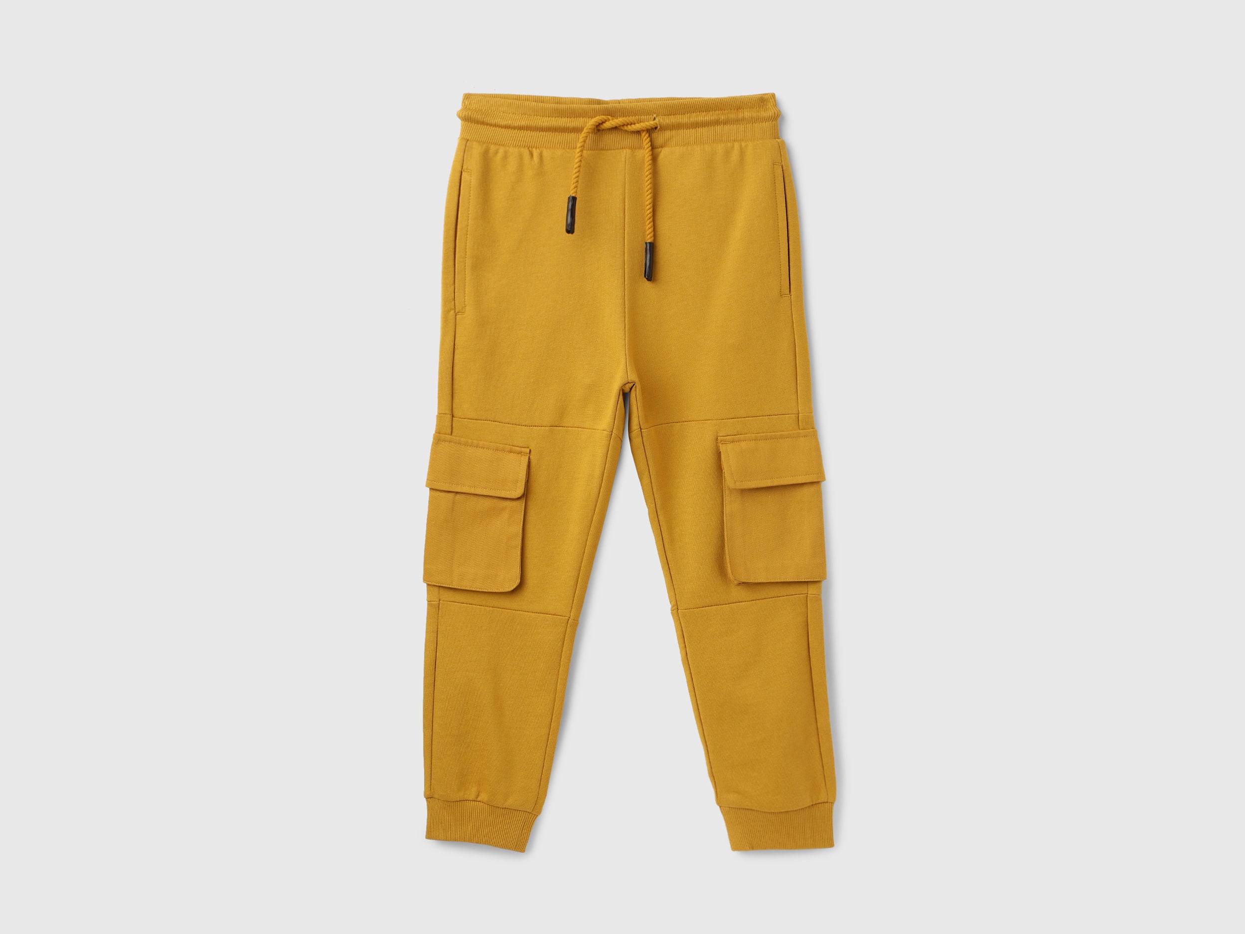 Solid Regular Fit Mid Rise Trackpants