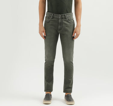 Men's Solid Slim Tapered Fit Jeans