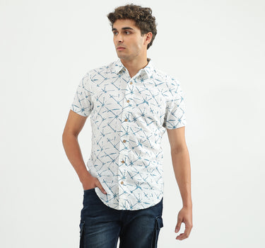 Men Printed Spread Collar Shirt