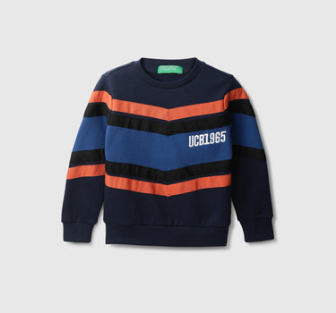 Boys Colorblocked Round Neck Sweatshirt