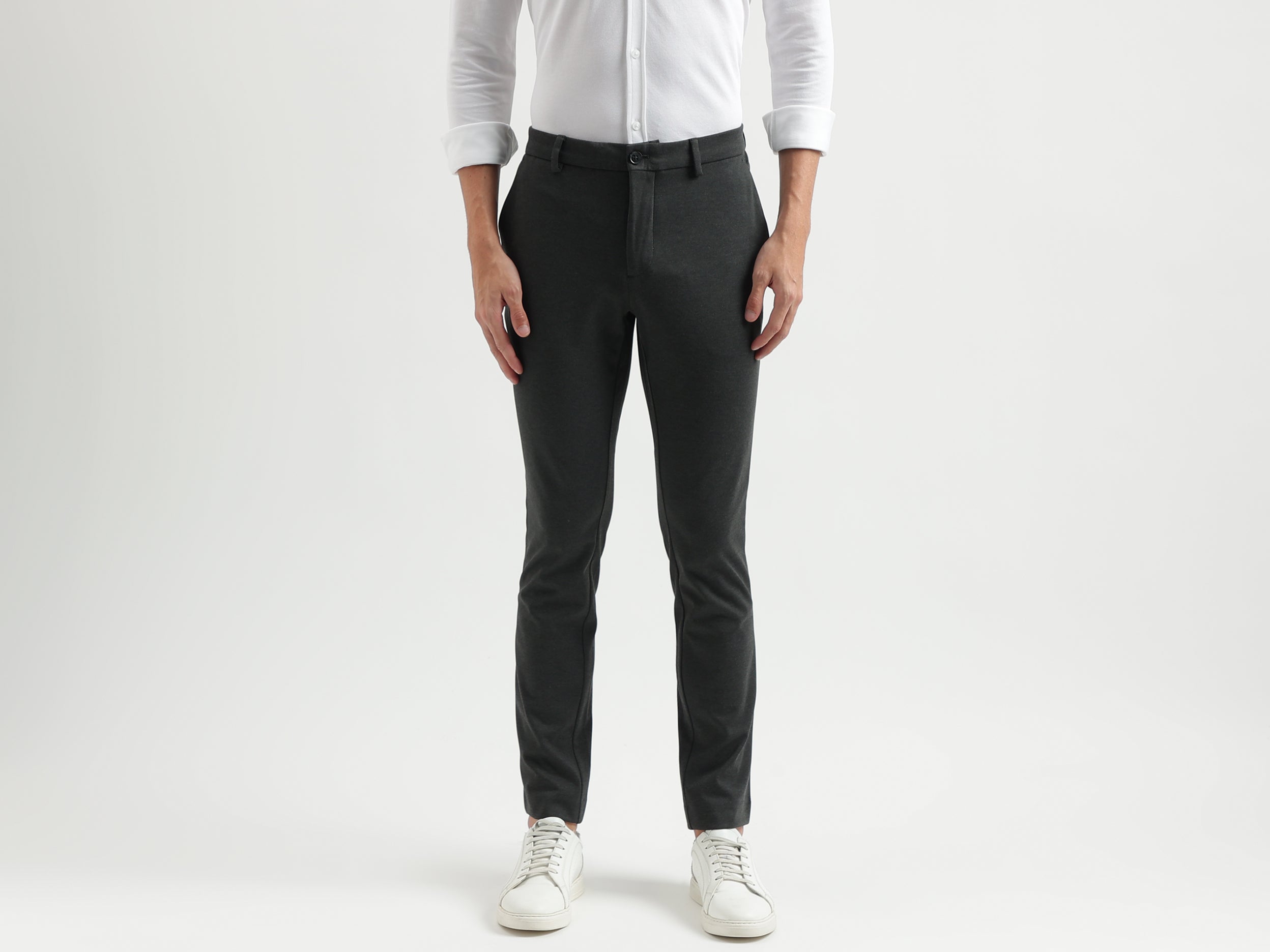 Solid Pattern Slim Fit Trousers