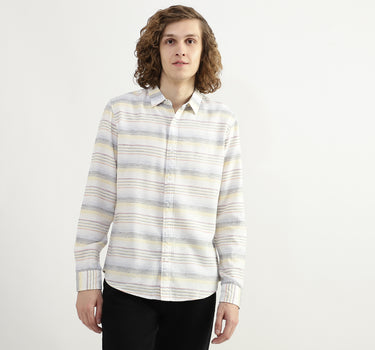 Men Striped Spread Collar Shirt