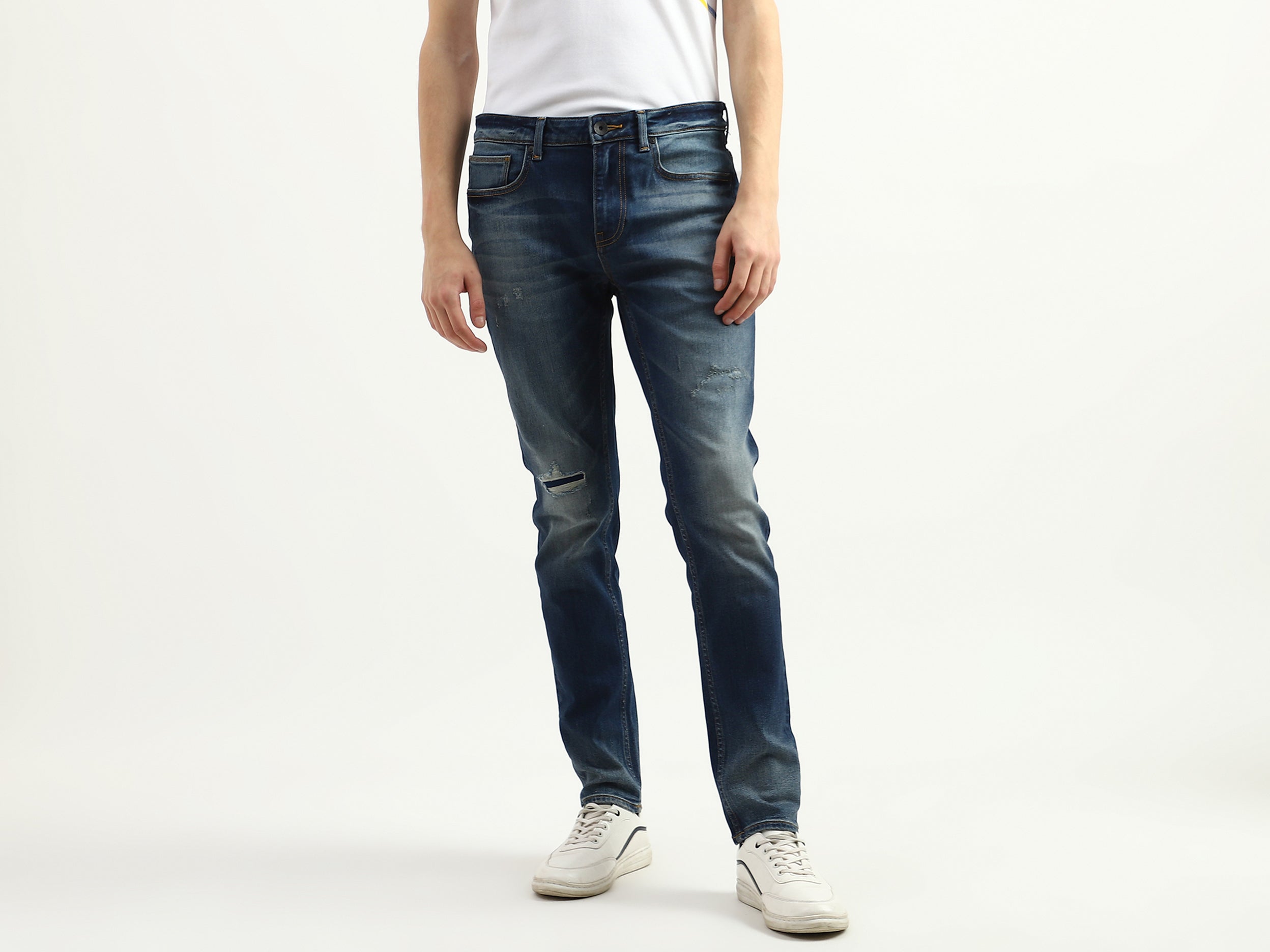 Men Solid Skinny Fit Jeans