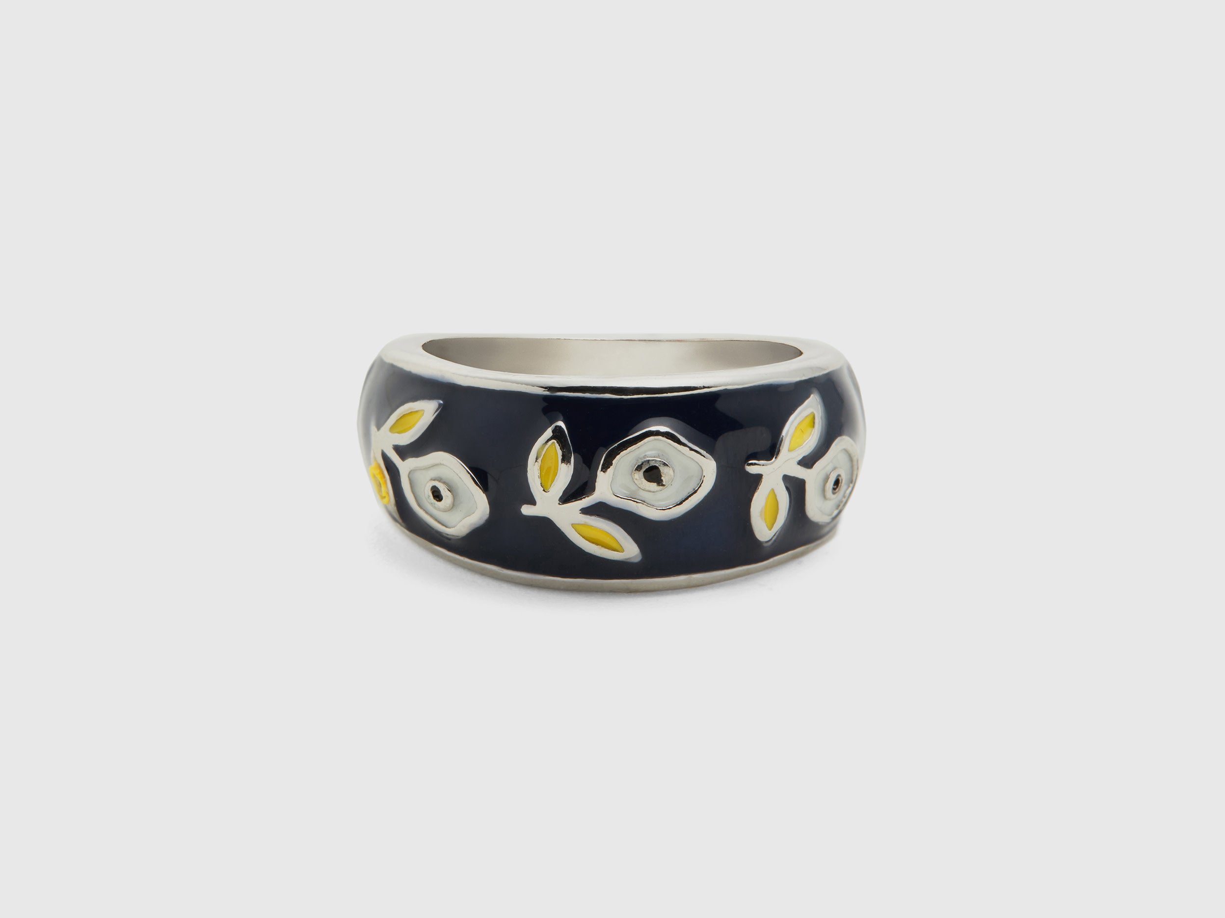 Black Ring with Yellow Flower Motif