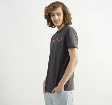 Men Applique Brand Logo Round Neck T-shirt