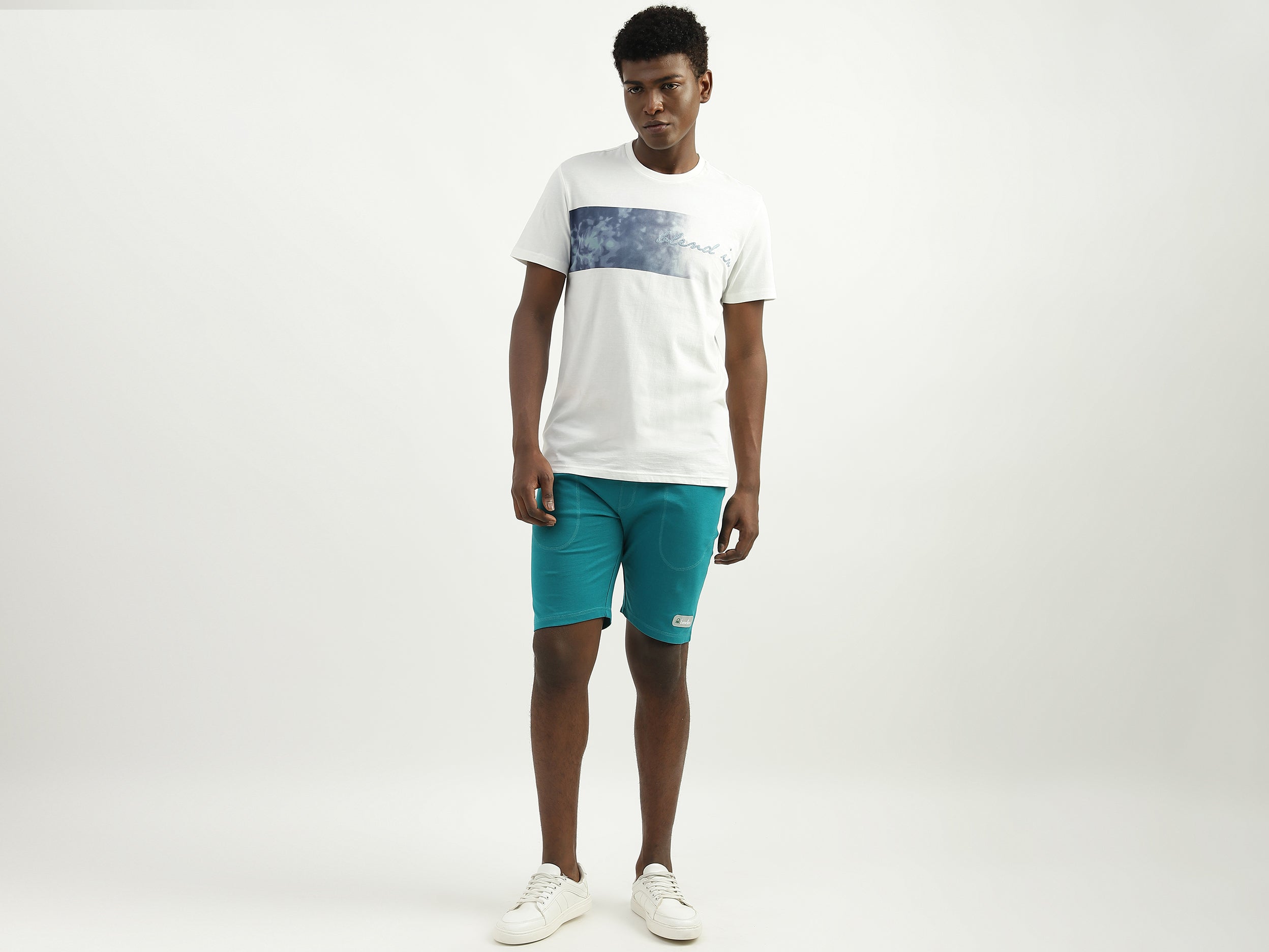 Cotton Solid Regular Fit Mens Shorts