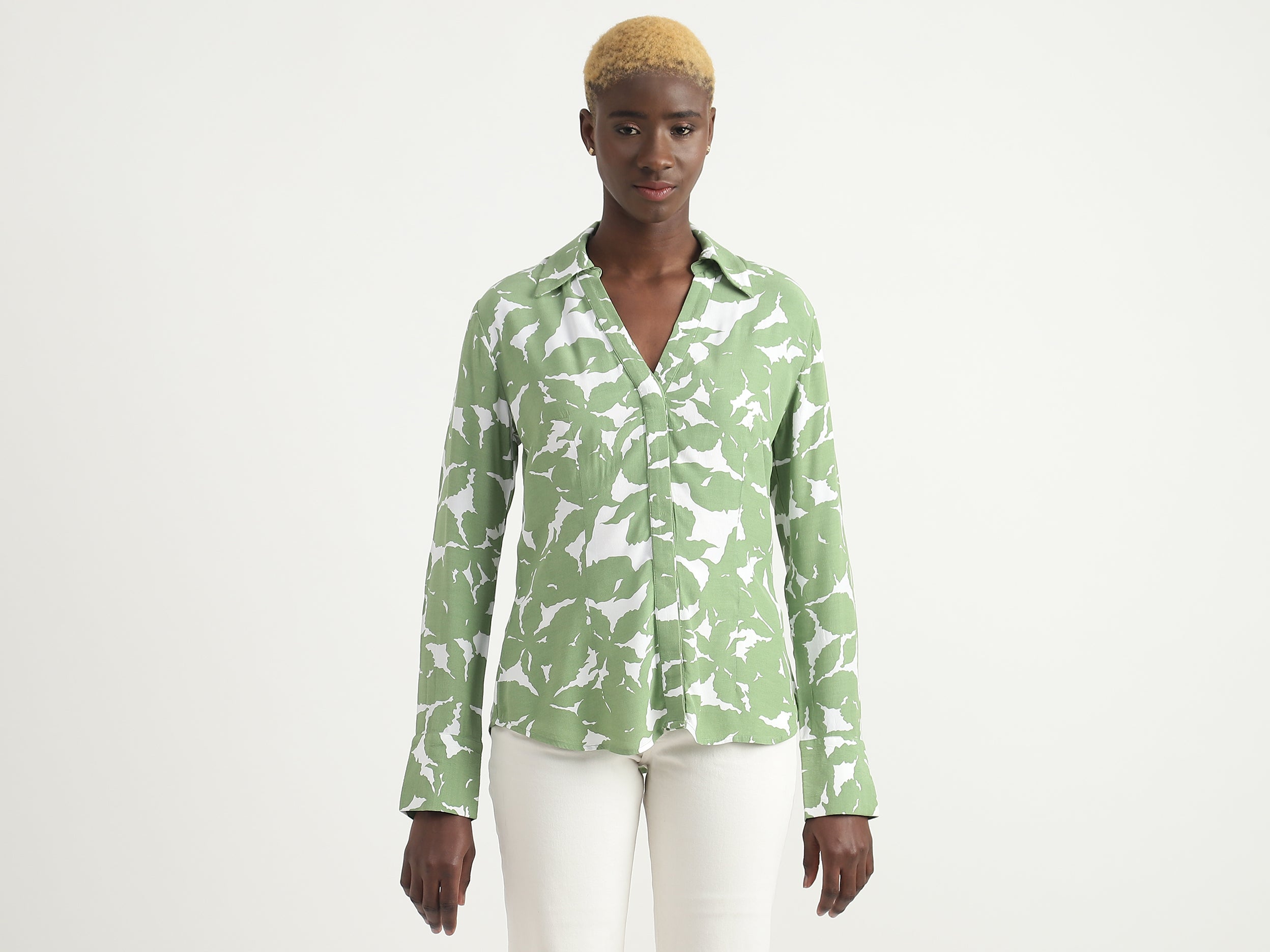 Viscose Camouflage Spread Collar Women Shirts – United Colors of