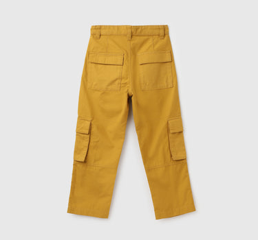 Solid Regular Fit Mid Rise Trousers