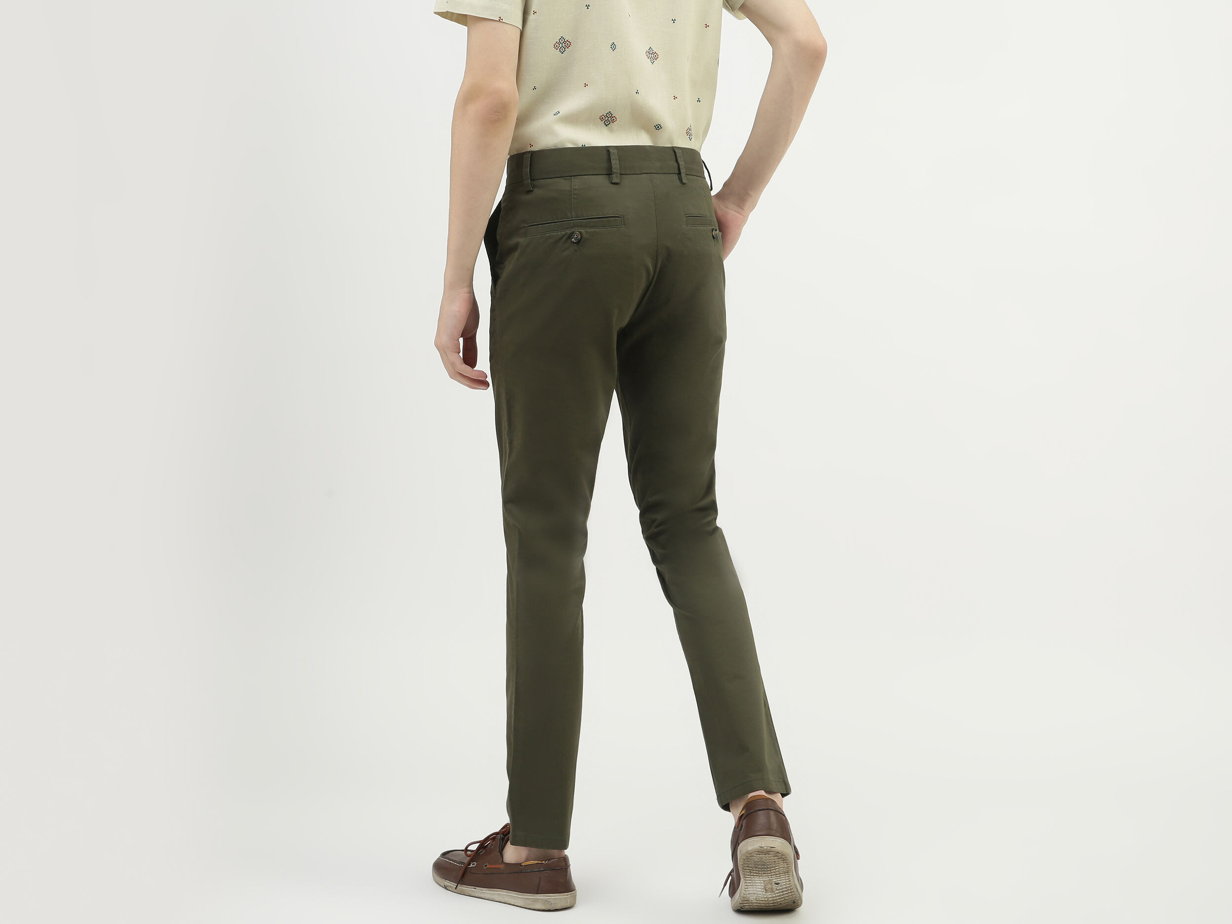 BASICS Casual Trousers  Buy BASICS Tapered Fit Ebony Green Satin Stretch  Trouser Online  Nykaa Fashion
