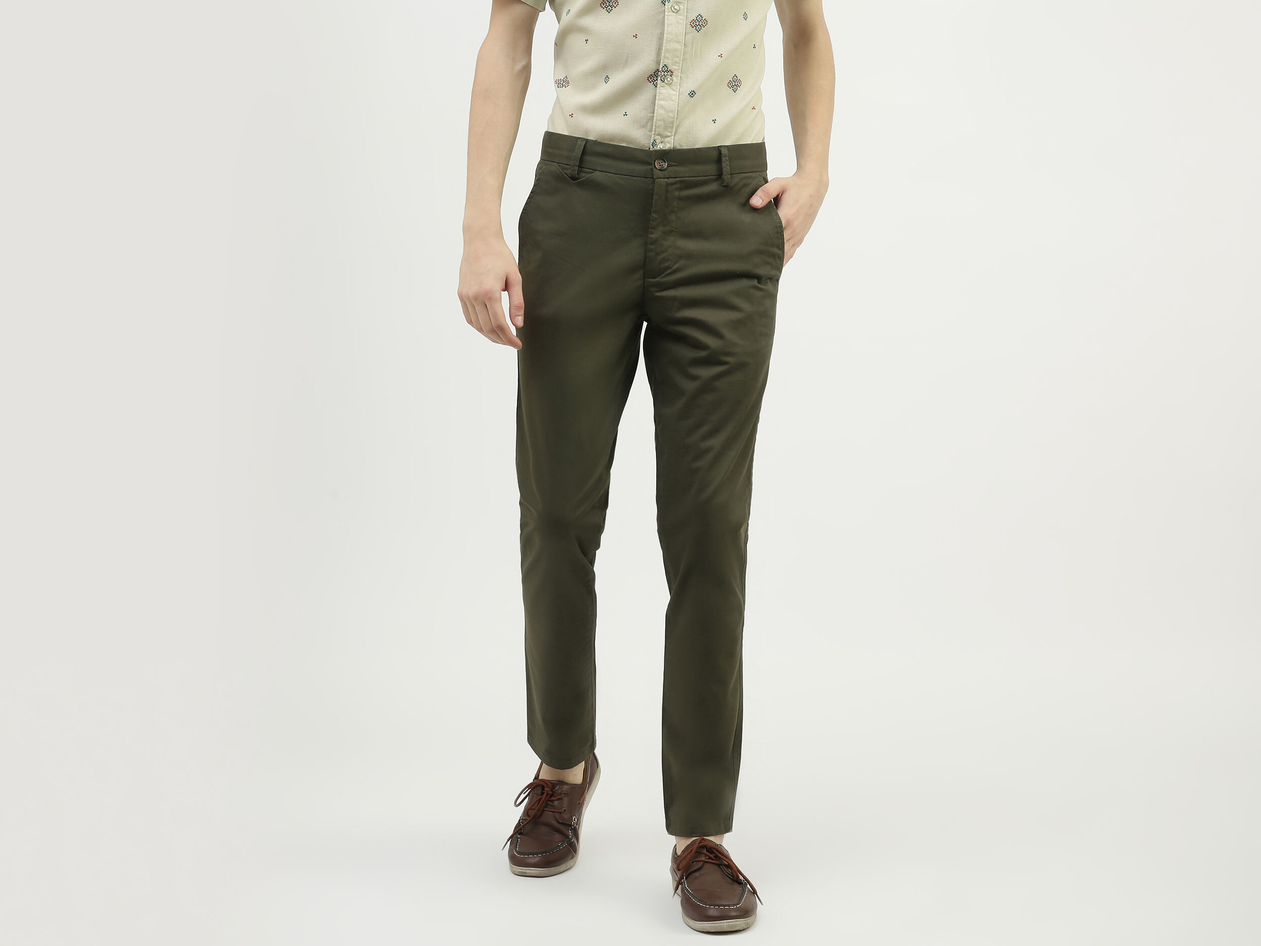 Mens Green Satin Solid Trousers