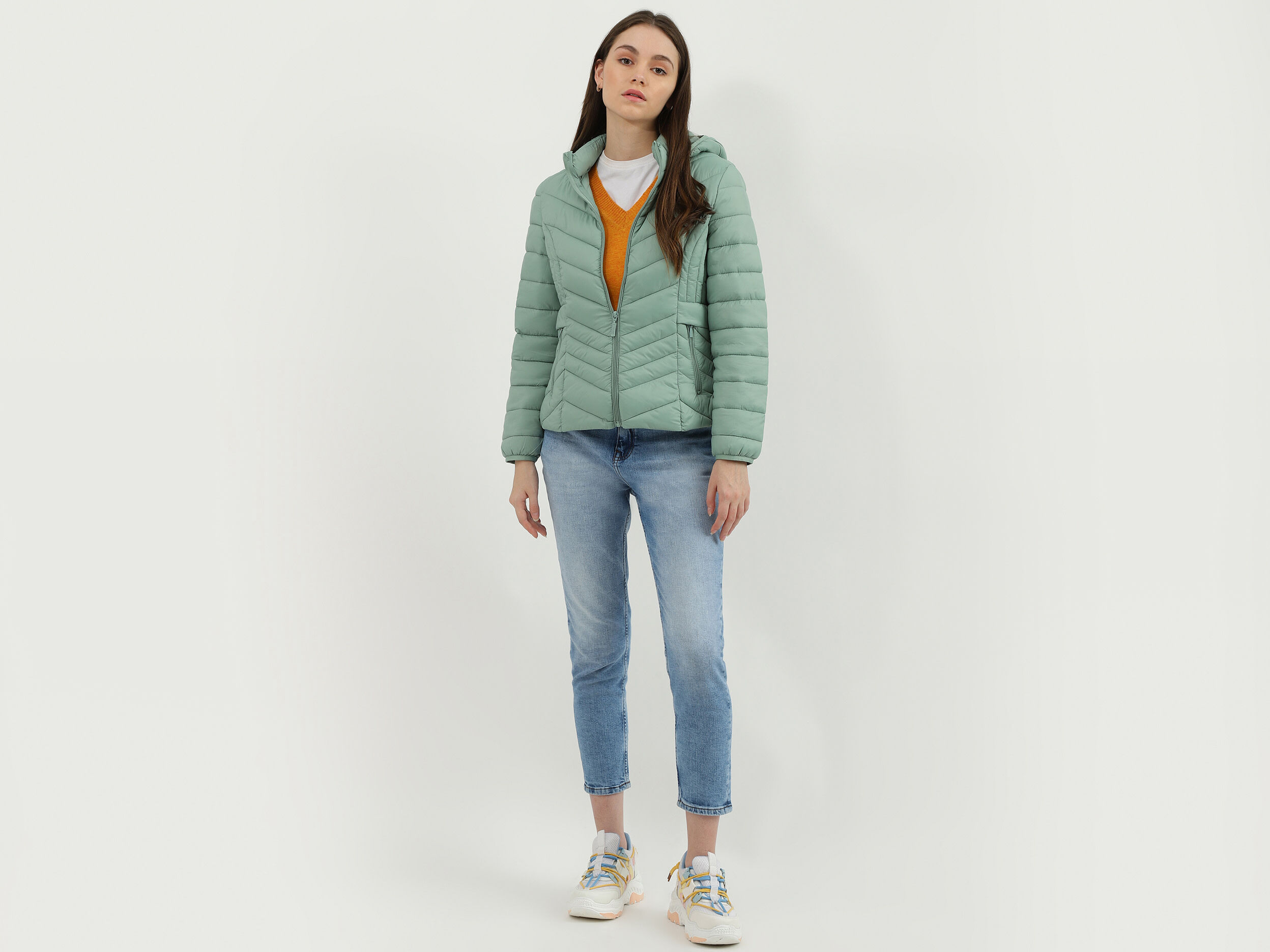 Women Quilted Hooded Neck Jacket - White | Benetton