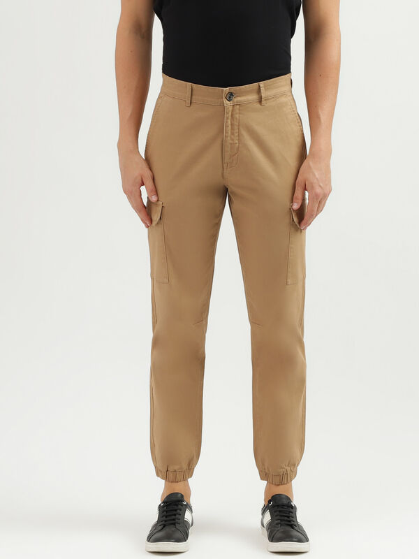 Men's Solid Jogger Fit Trousers with Button Closure
