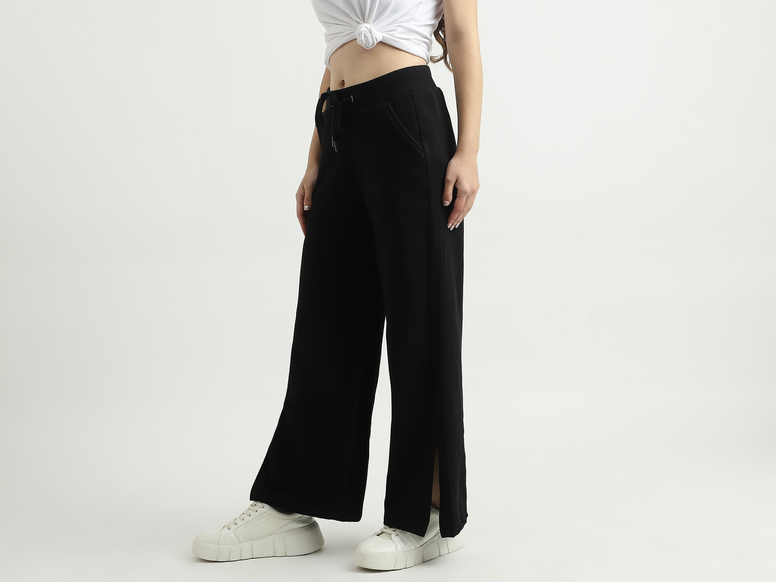 Black WOMAN Super Skinny Fit High Waist Trousers 2519092  DeFacto