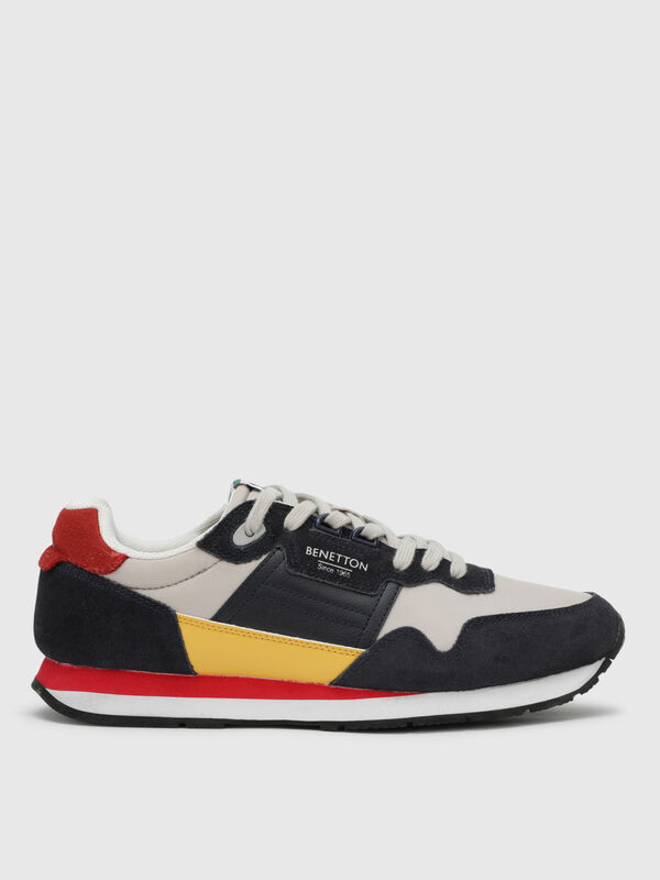 Colorblocked Casual Sneakers
